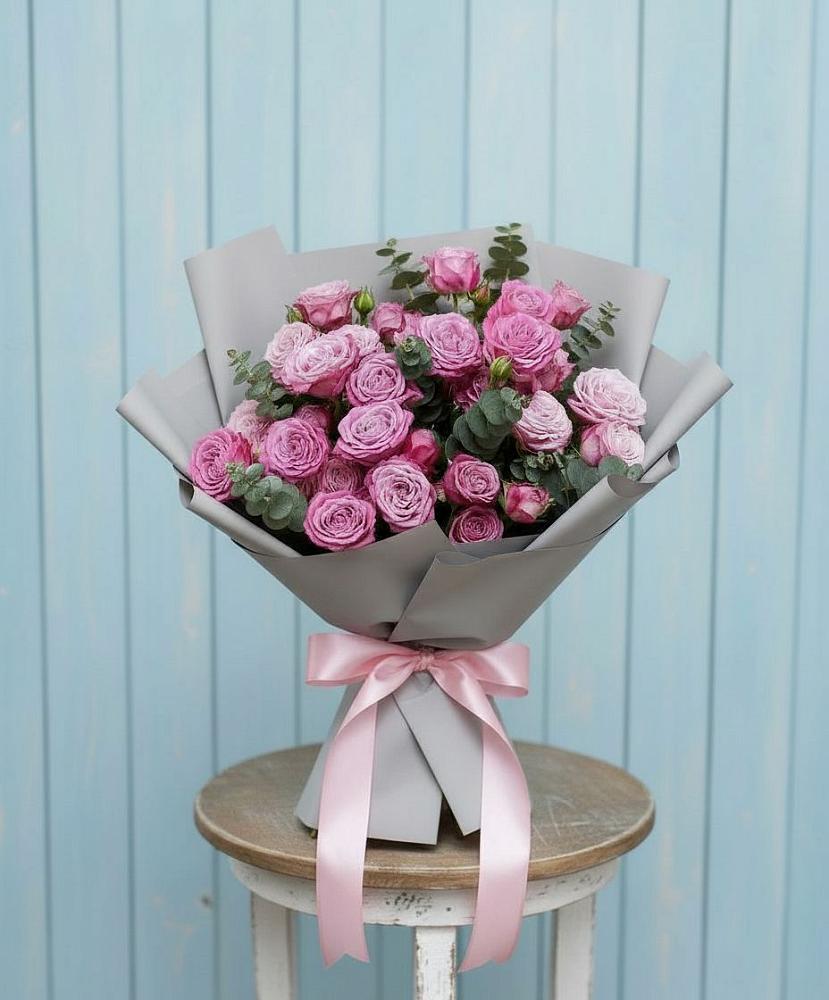 Букет цветов из: Розы в Зюкайка