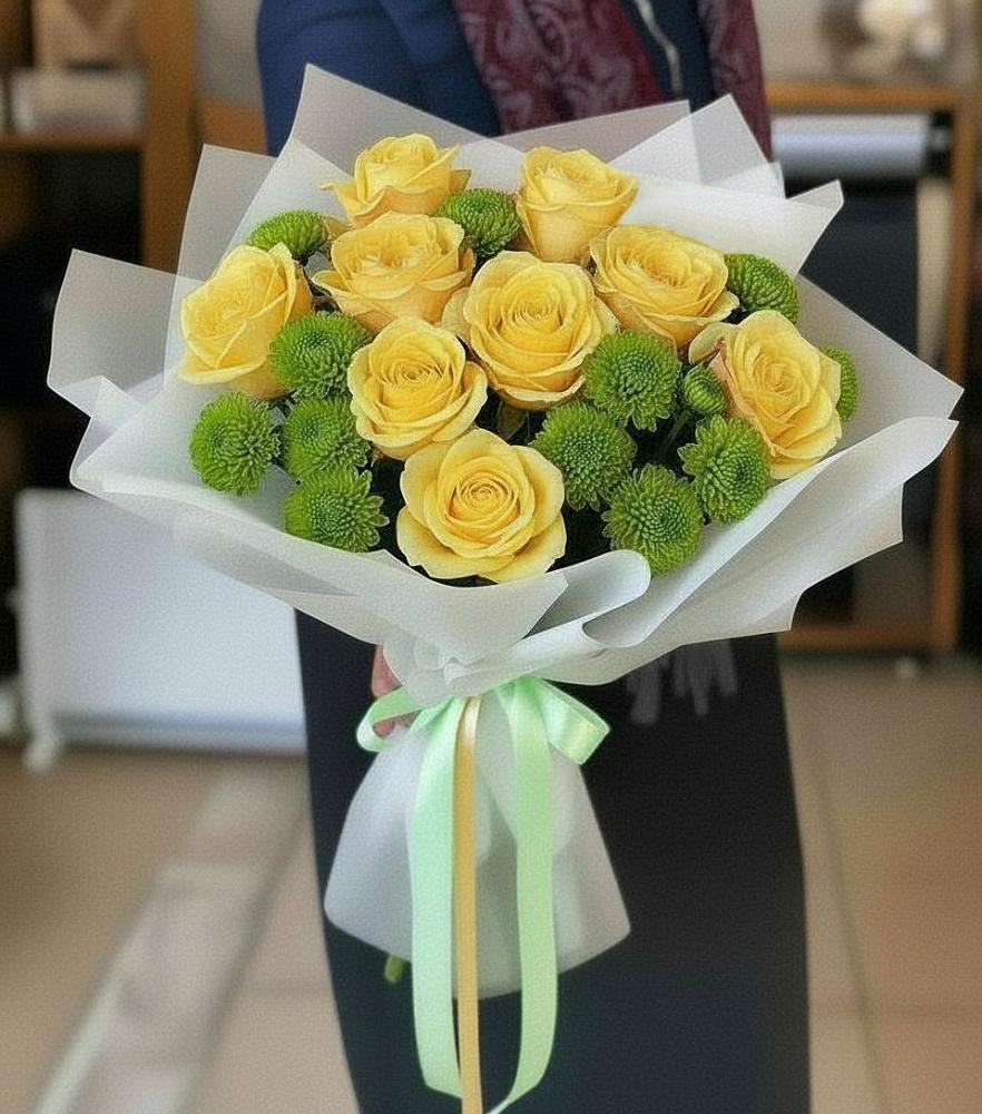 Букет цветов из: Хризантемы и Розы в Зюкайка