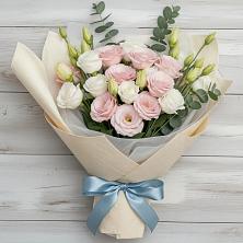 Букет цветов из:  Лизиантусы в Зюкайка