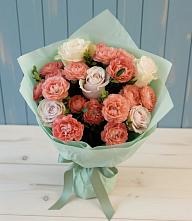 Букет цветов из:  Розы в Зюкайка