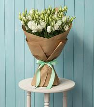 Букет цветов из:  Лизиантусы в Зюкайка