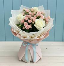 Букет цветов из:  Розы в Зюкайка
