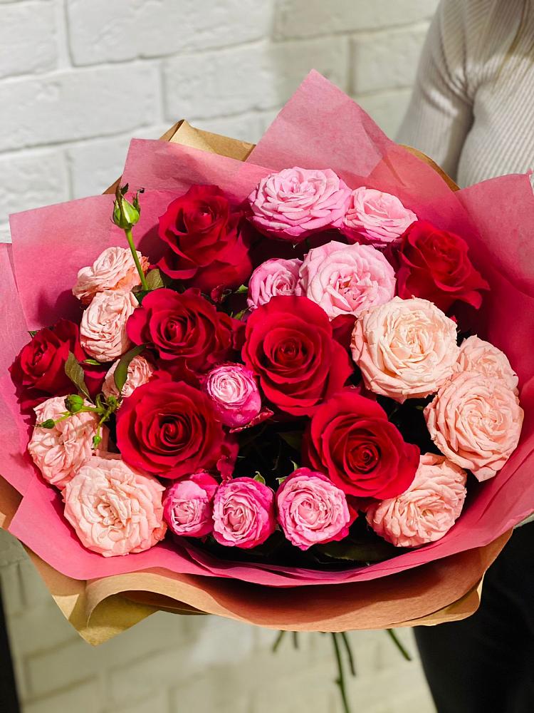 Букет цветов из: Розы в Зюкайка