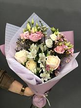 Букет цветов из:  Альстромерии, Розы и Лизиантусы #REPLACE_PRED# Зюкайка