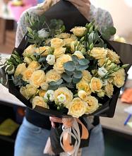 Букет цветов из:  Розы и Лизиантусы #REPLACE_PRED# Зюкайка