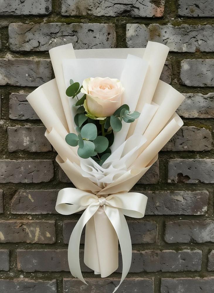 Букет цветов из: Розы в Зюкайка