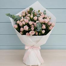 Букет цветов из:  Розы в Зюкайка