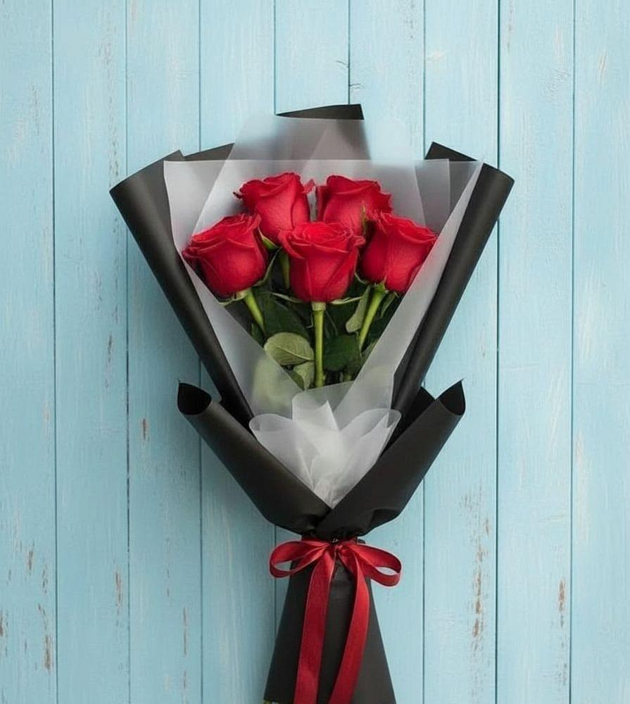 Букет цветов из: Розы в Зюкайка